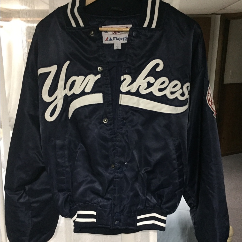 Yankee Authentic Majestic NY Blue Rare US flag